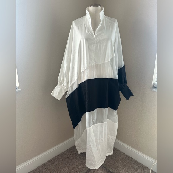 Akira ColorBlocked Dress - Picture 6 of 7